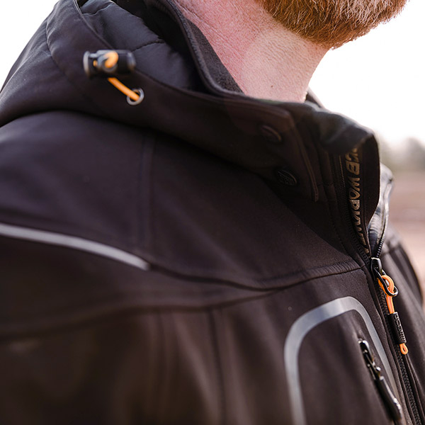 JCB Workwear Trade Hooded Softshell Jacket, detail