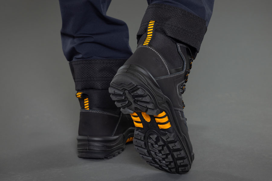 JCB Backhoe Safety Boot, detail